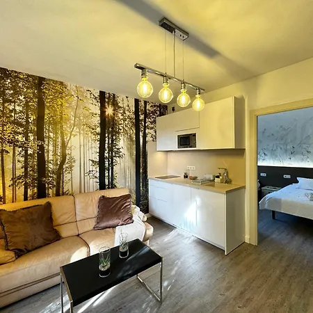 Golden Mile Near To Puerto Banus - Eaw Homes 아파트 마르베야