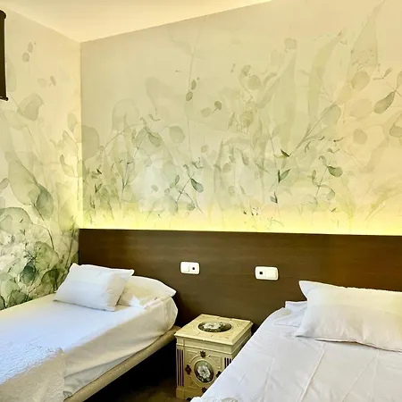 Golden Mile Near To Puerto Banus - Eaw Homes 아파트 마르베야